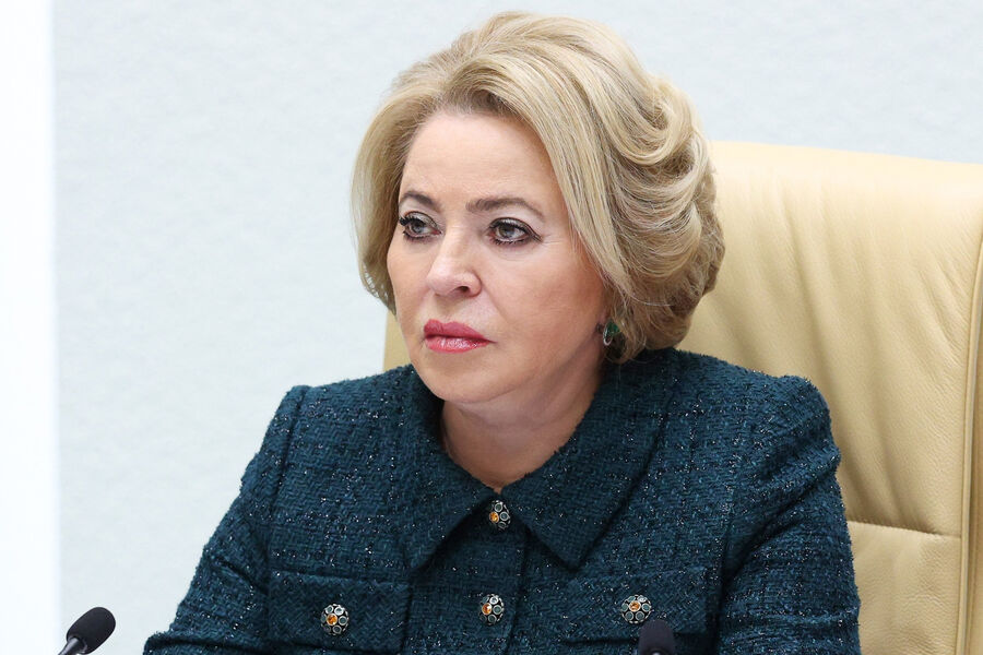 Матвиенко предложила создать в России «клуб миллионеров» для роста рождаемости